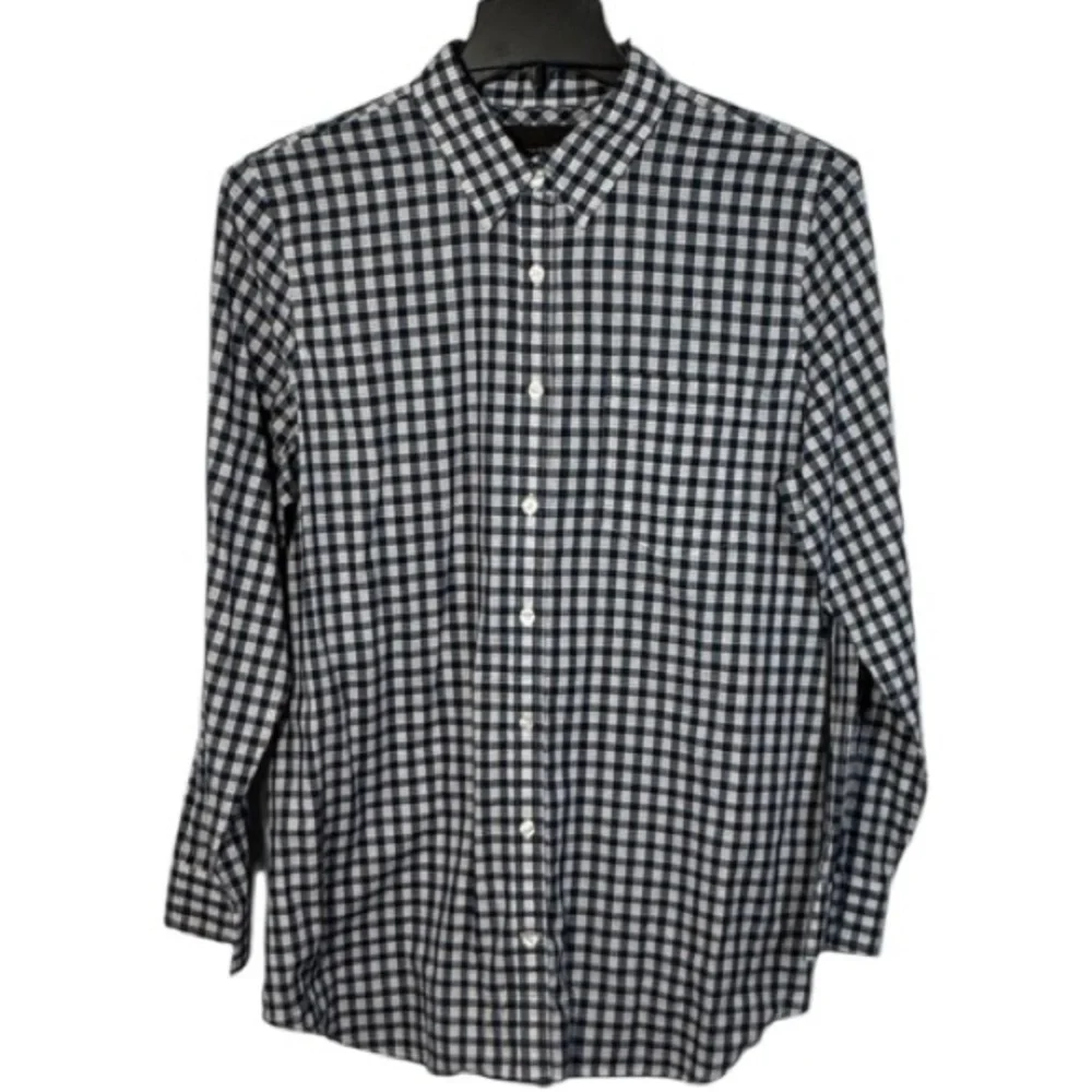 Banana Republic Shirt Navy Plaid Button Front‎ in Size L